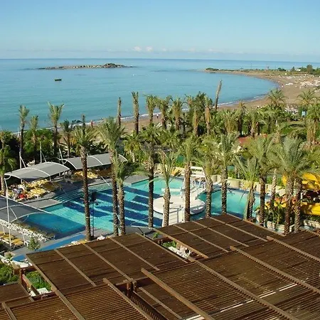 Riva Club - N Hotel Okurcalar